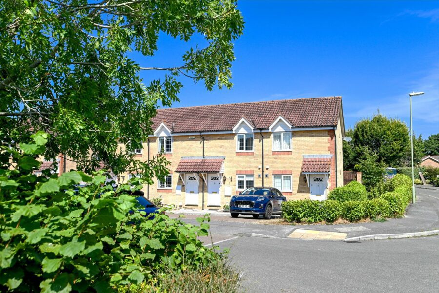 Forest Oak Drive, New Milton, Hampshire, BH25 5NT