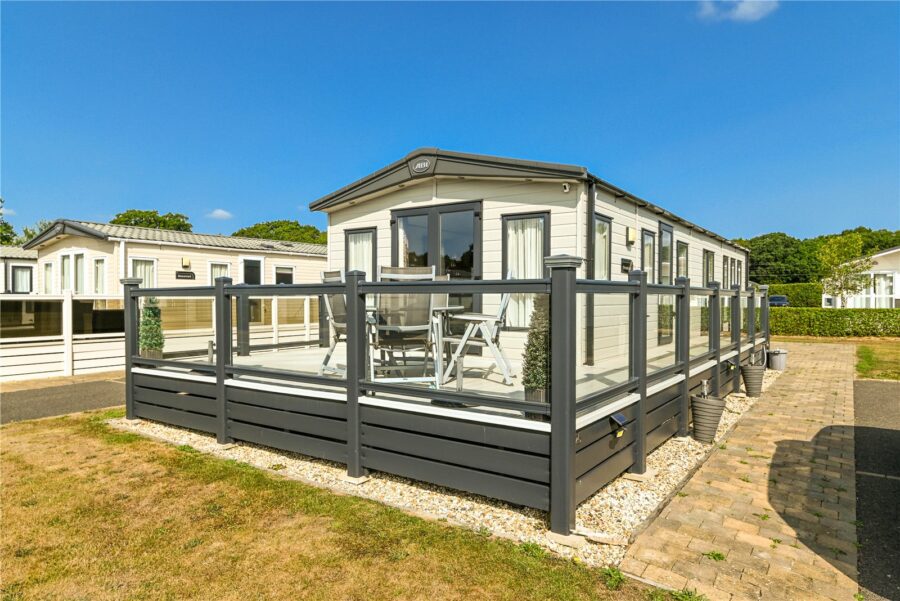 Aspen, Hoburne Bashley Holiday Park, New Milton, Hampshire, BH25 5QR