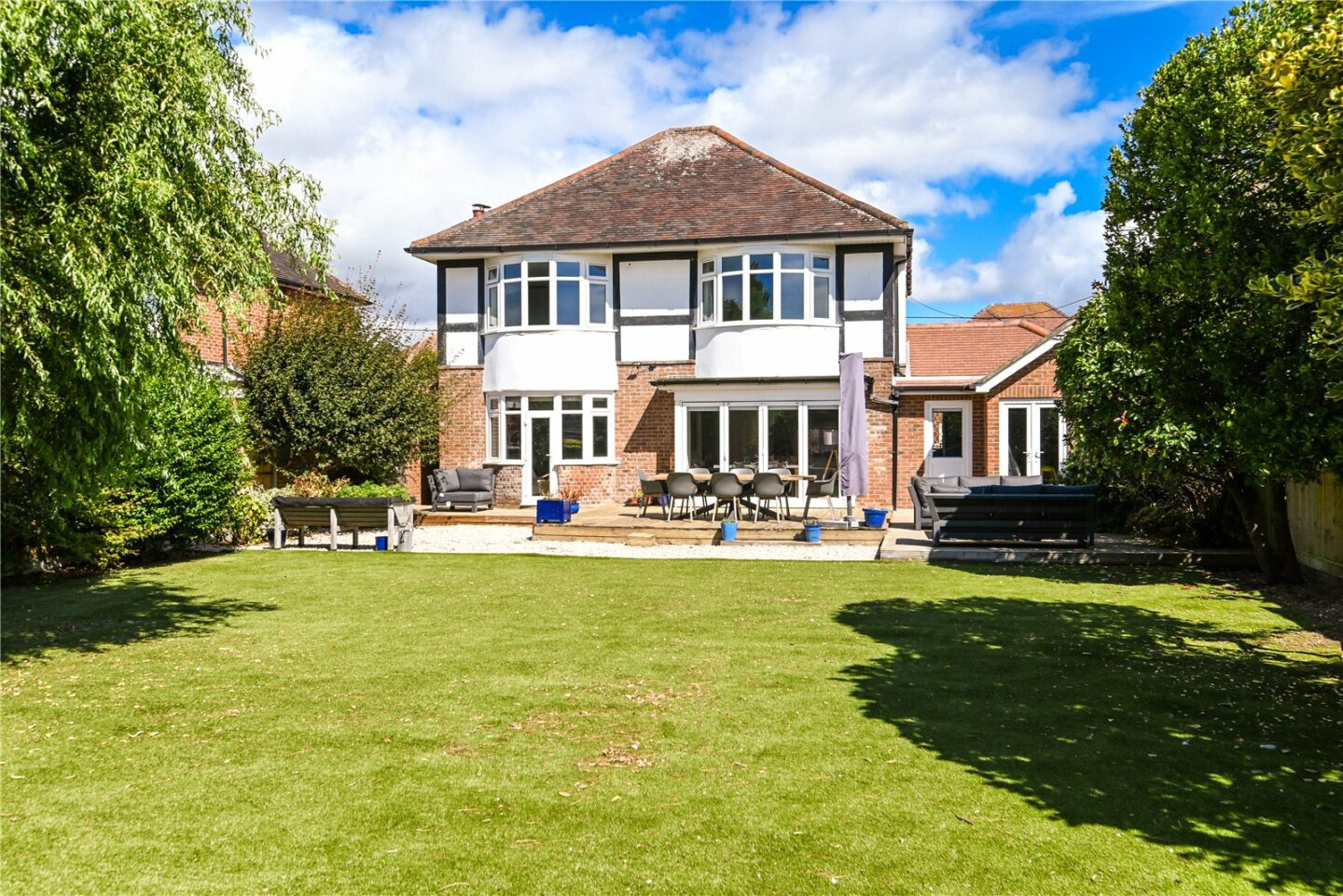 Beach Avenue, Barton on Sea