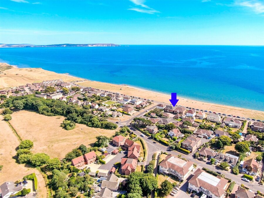 Mariners Reach, Barton on Sea, New Milton, Hampshire, BH25 7ER