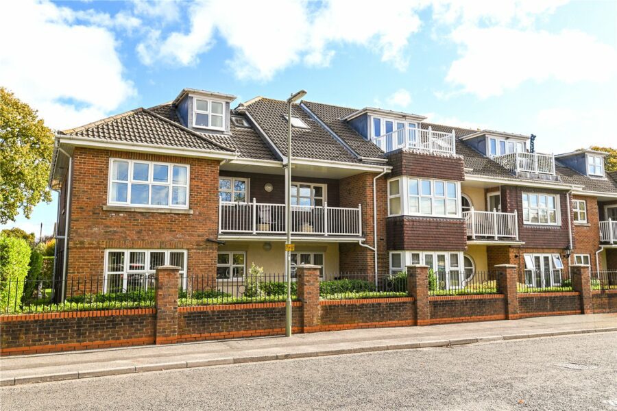 Cheridah Court, 11 Spencer Road, New Milton, Hampshire, BH25 6BZ