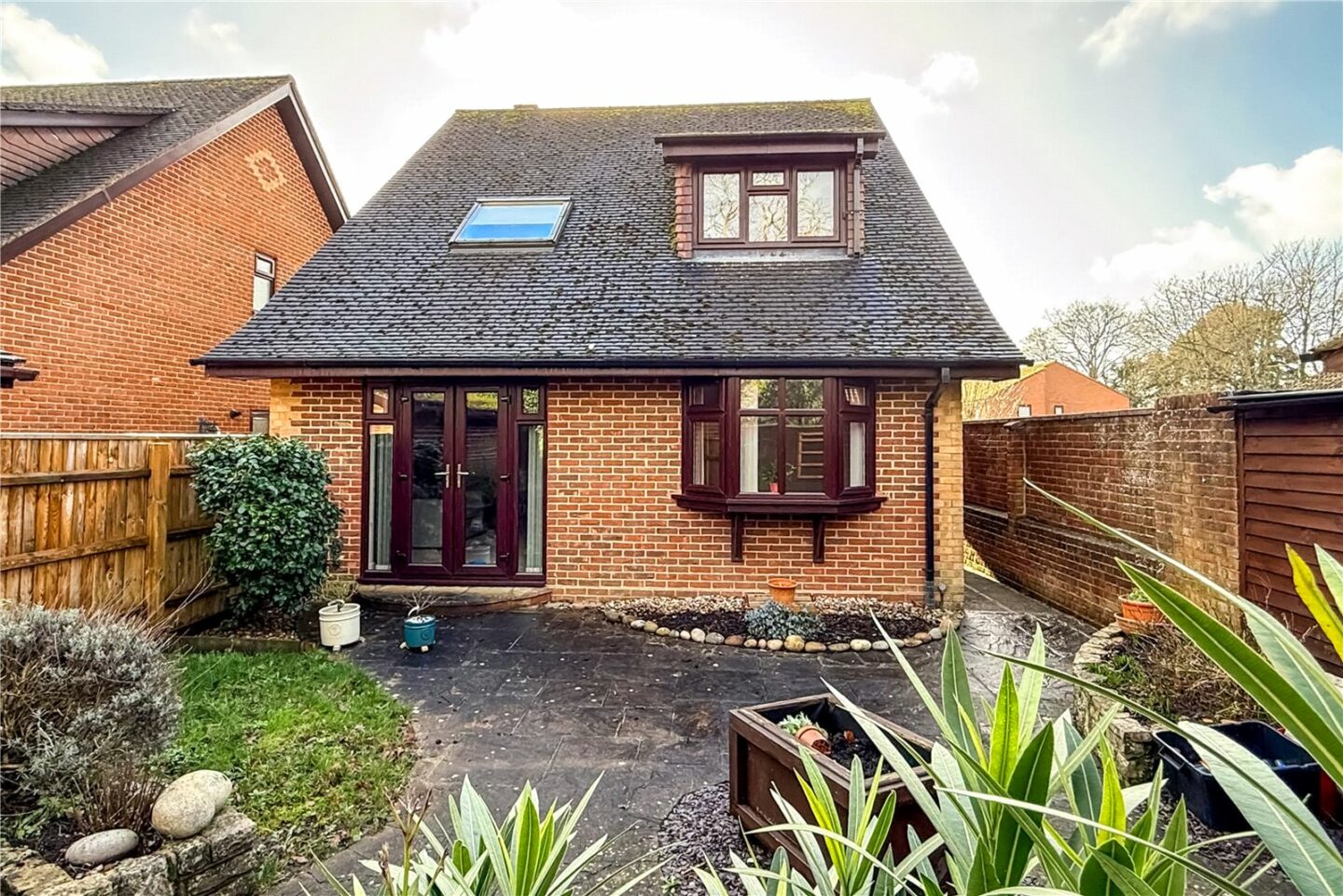 Yerville Gardens, Hordle