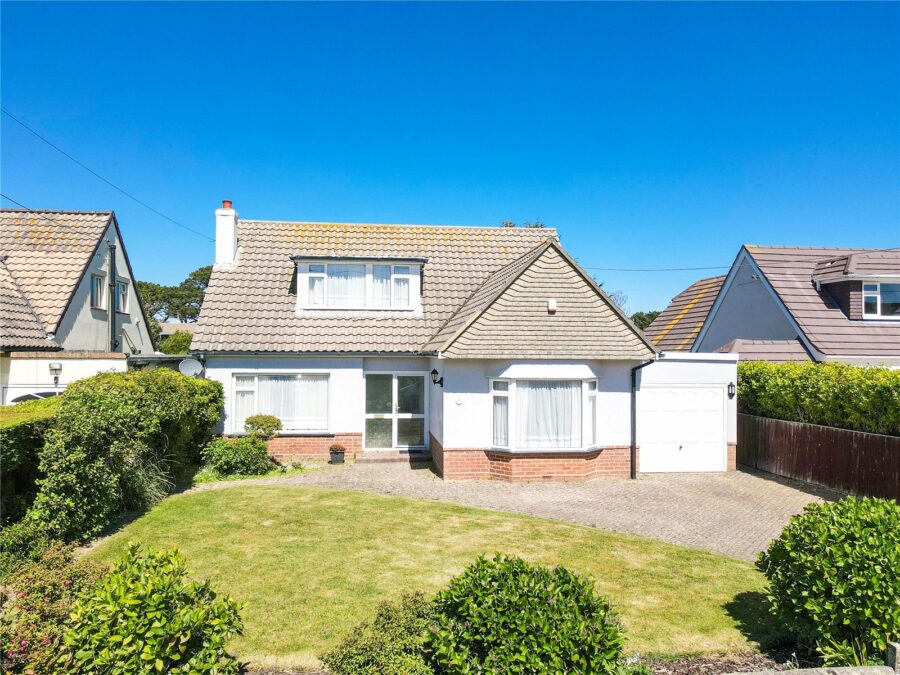 Purbeck Road, Barton on Sea, New Milton, Hampshire, BH25 7QG