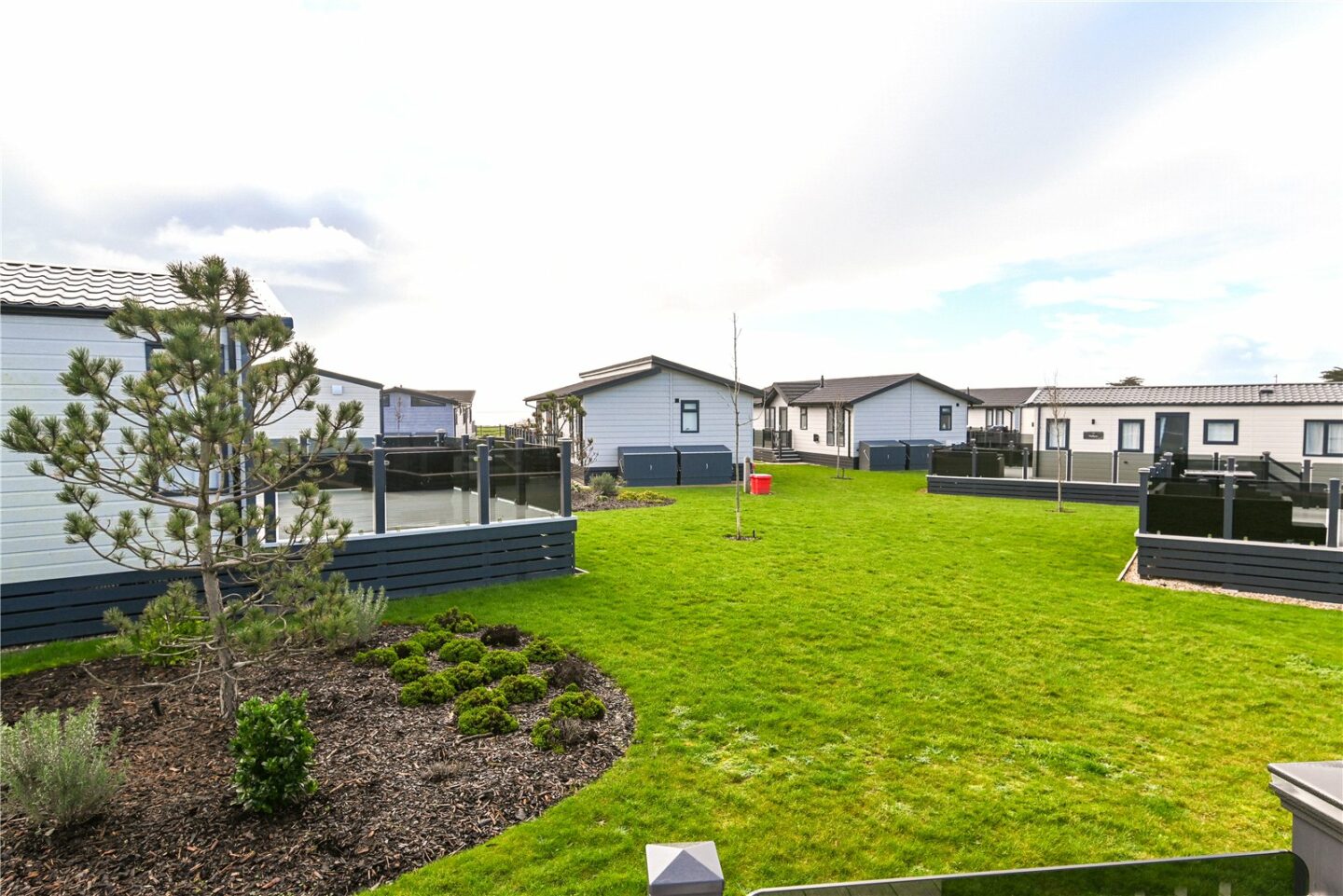 NWM260036_13.jpg