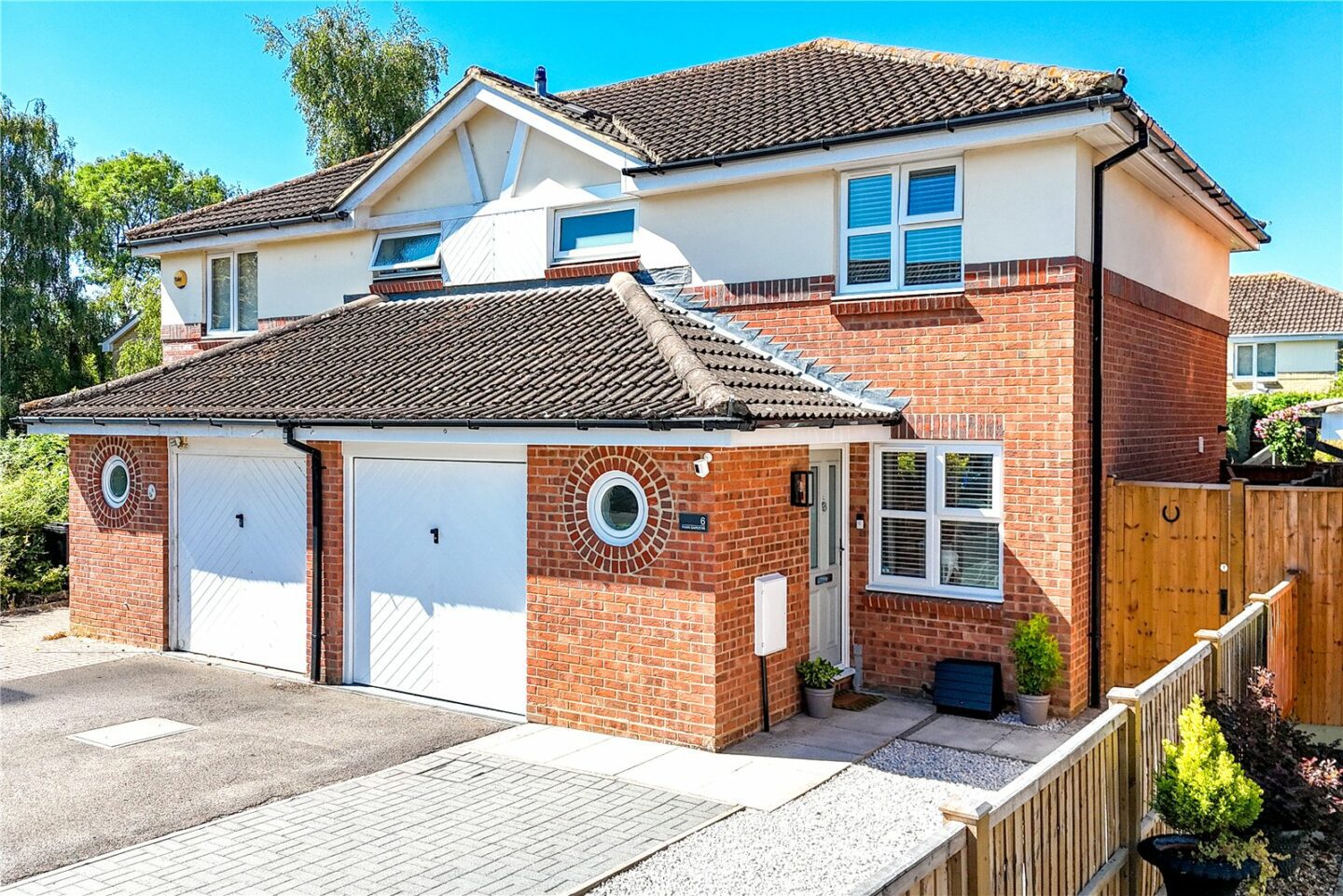 Fawn Gardens, New Milton, Hampshire, BH25 5GJ