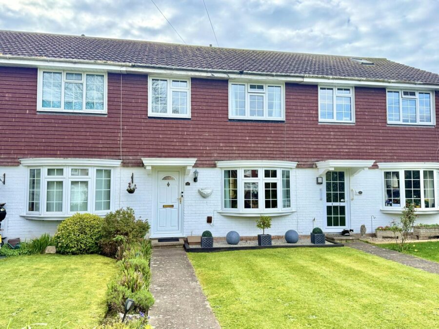 Caxton Close, Christchurch, Dorset, BH23 3RP