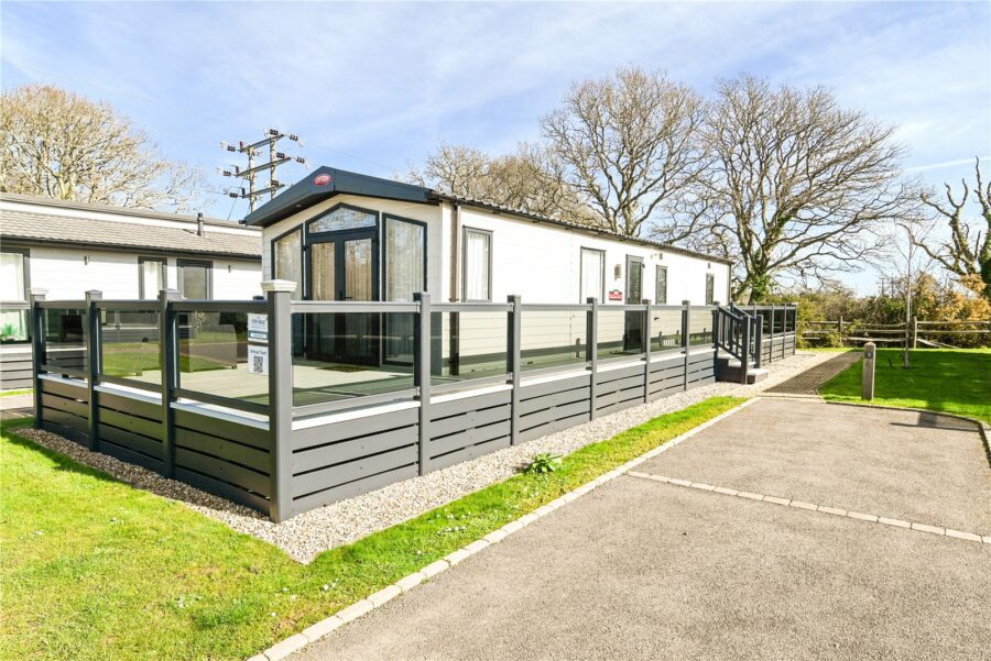 Sycamore, Hoburne Bashley Holiday Park, New Milton, Hampshire, BH25 5QR