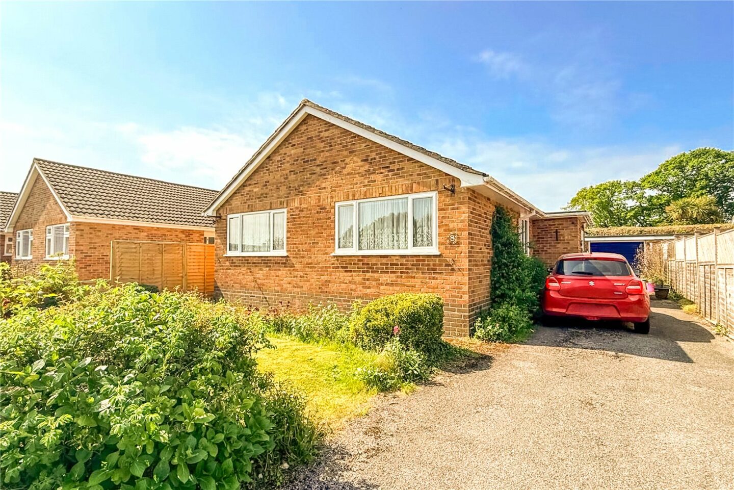 Queens Grove, New Milton, Hampshire, BH25 5DA
