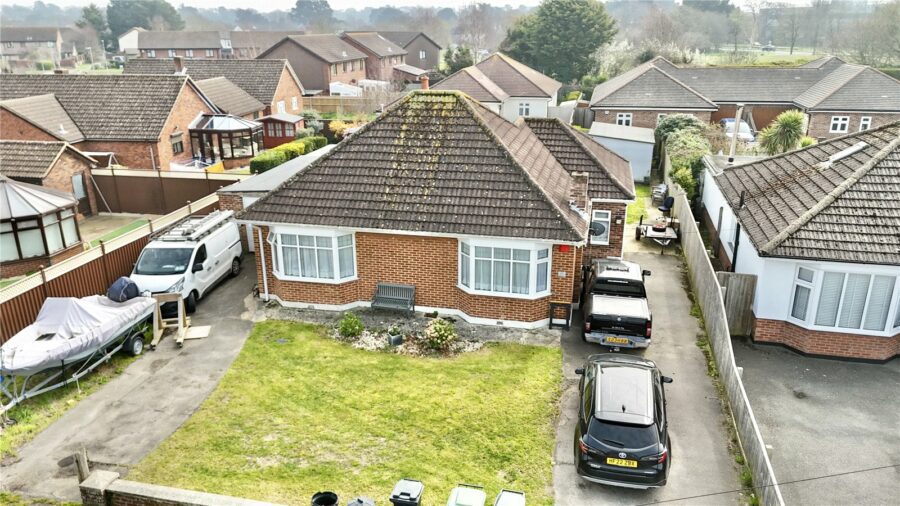 Somerford Avenue, Christchurch, Dorset, BH23 4JA