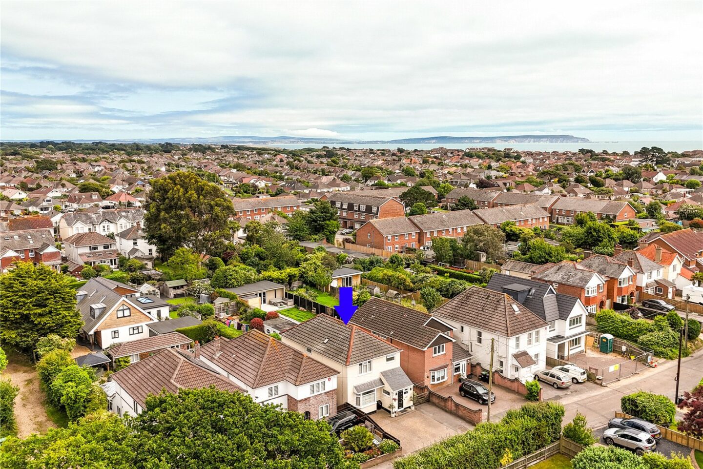 Barton Lane, Barton on Sea, New Milton, Hampshire, BH25 7PW
