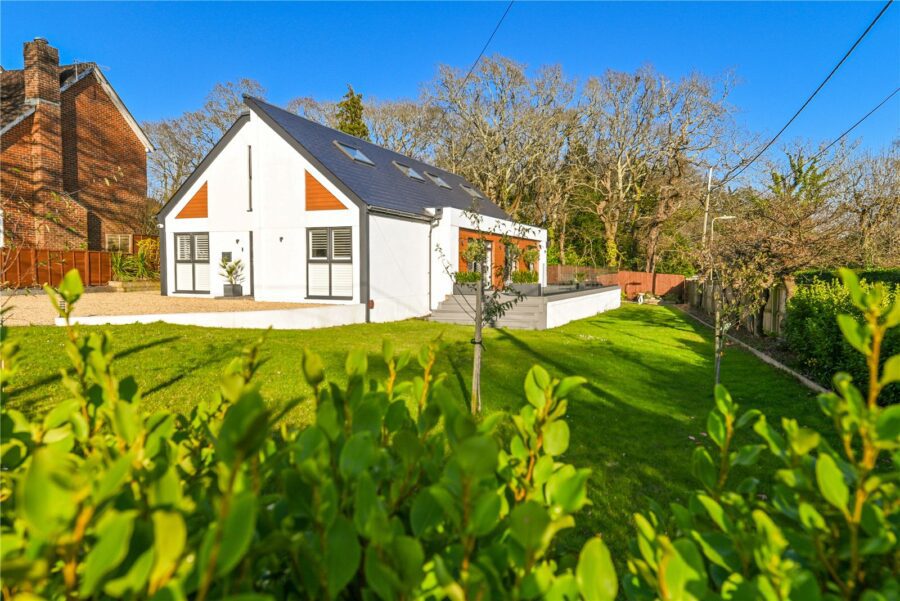 Brook Avenue, New Milton, Hampshire, BH25 5HD