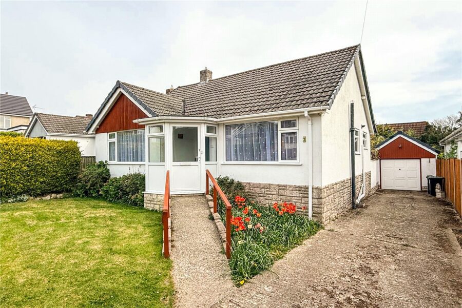 Caird Avenue, New Milton, Hampshire, BH25 6BE