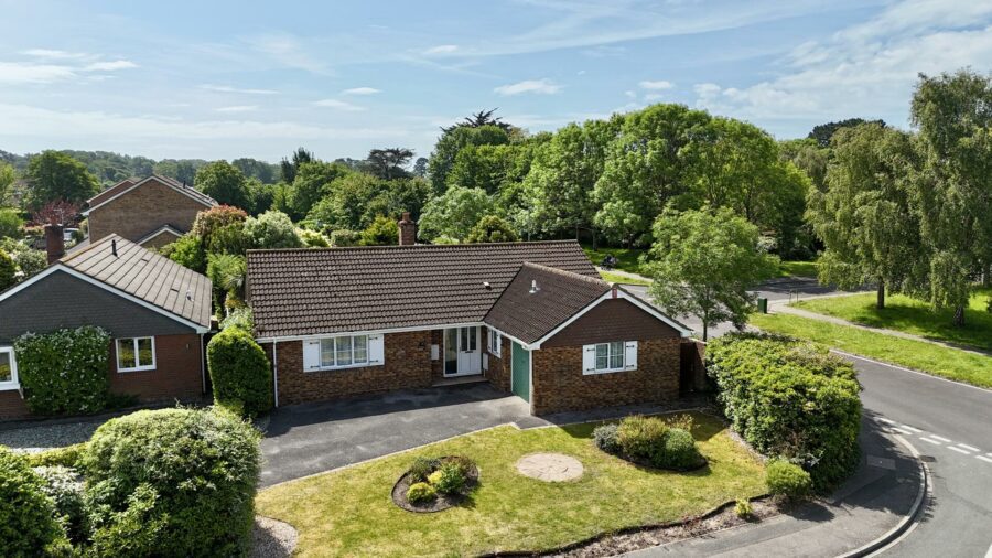 Trefoil Way, Highcliffe On Sea