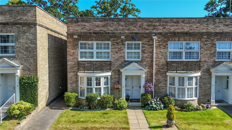 Chantry Close, Highcliffe On Sea