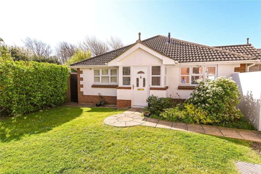 Barton Wood Road, Barton on Sea