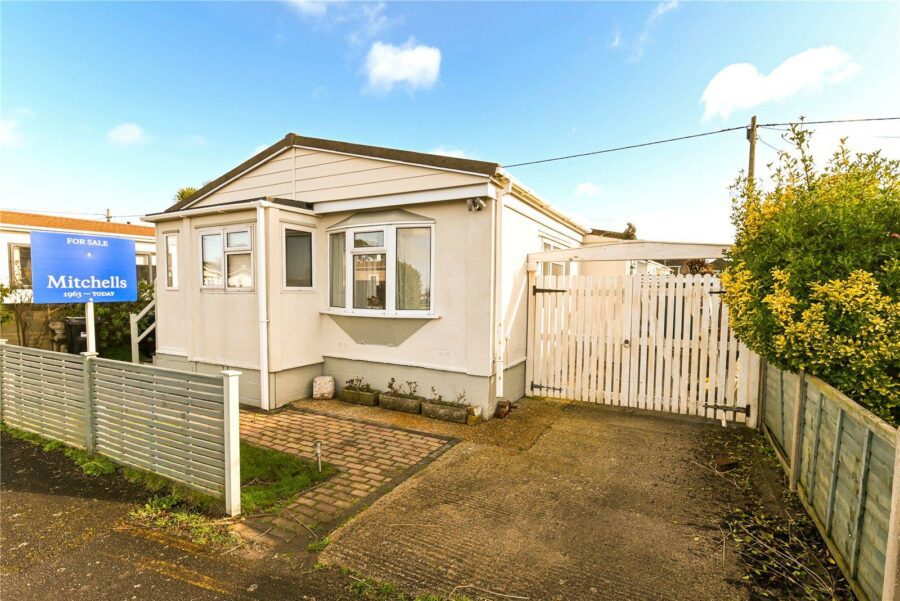 Field Place, Barton On Sea