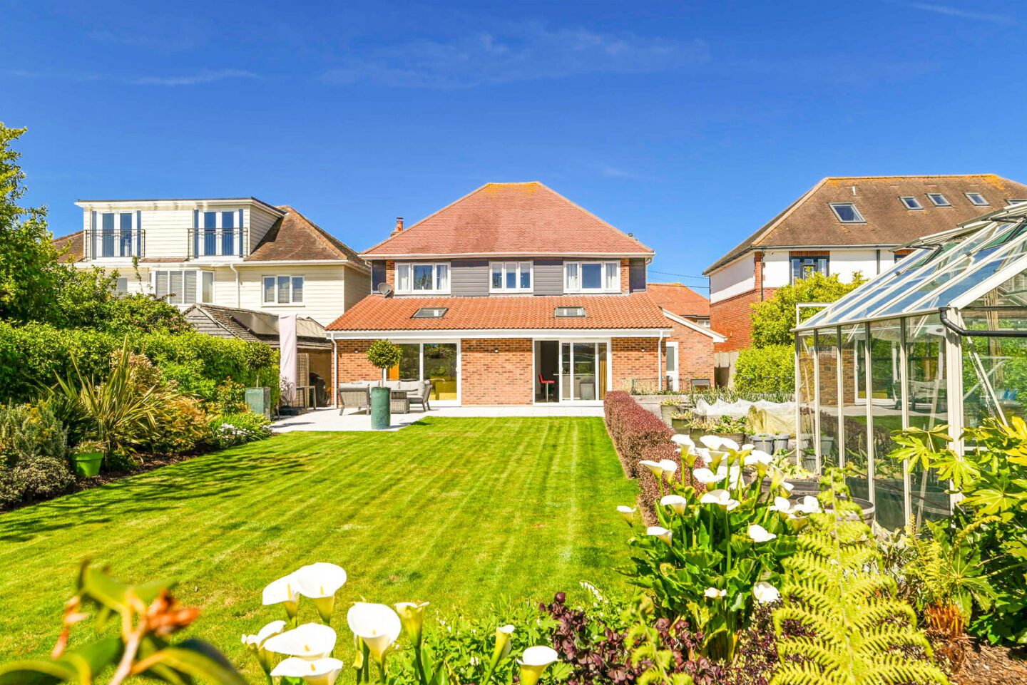 Beach Avenue, Barton On Sea