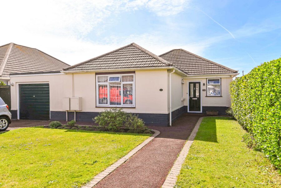 Seafield Road, Barton on Sea