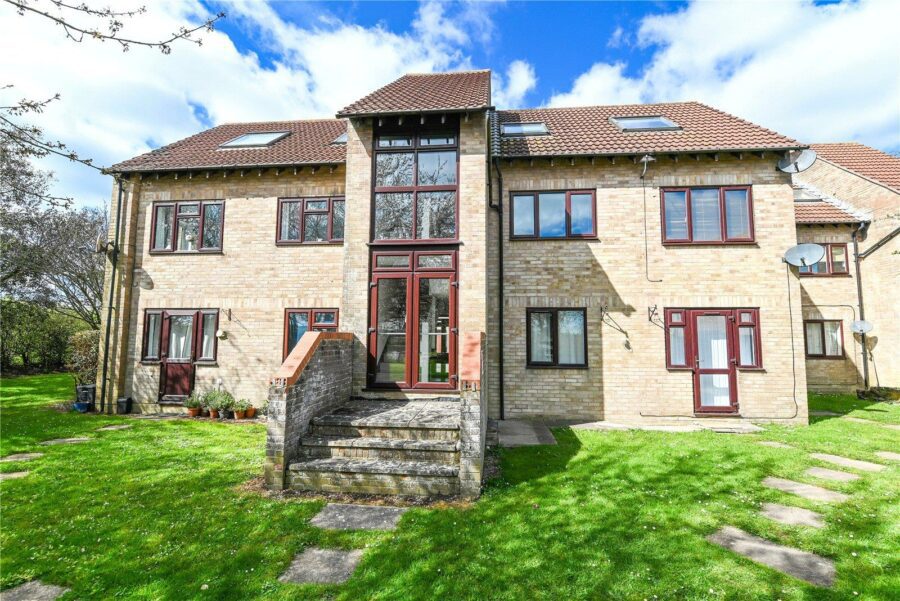 Eastlands, New Milton