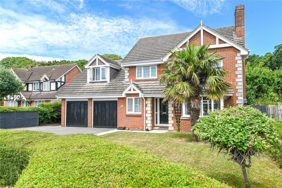 Velvet Lawn Road, New Milton