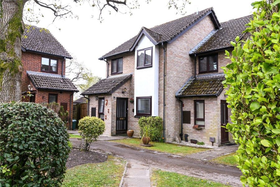 Aysha Close, New Milton