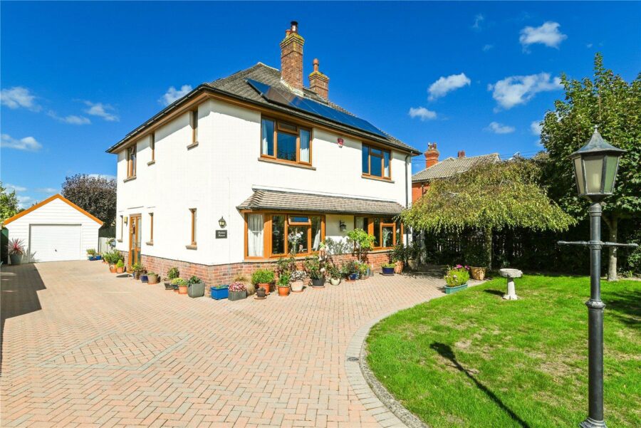 Barton Court Road, New Milton