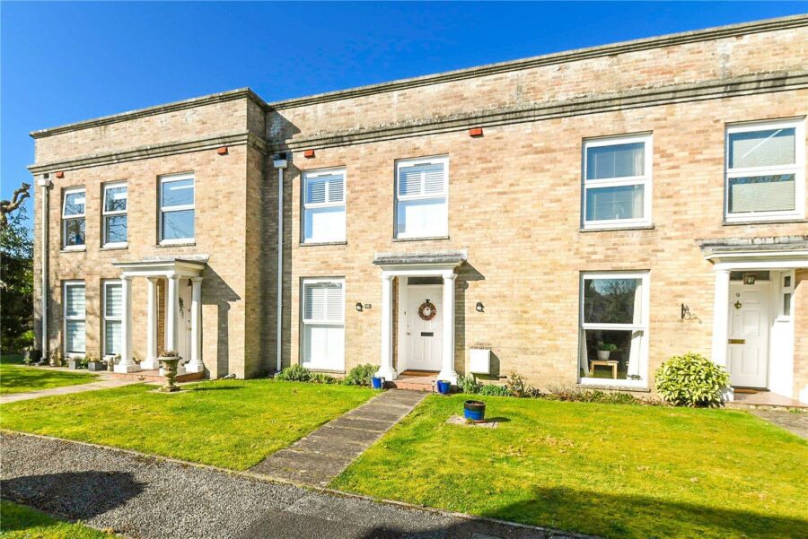 Royston Place, Barton on Sea