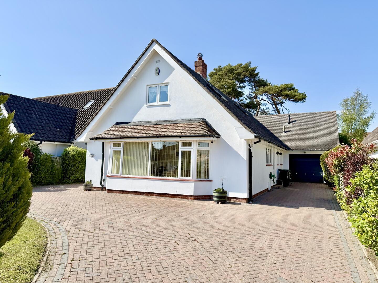 Waterford Gardens, Highcliffe On Sea