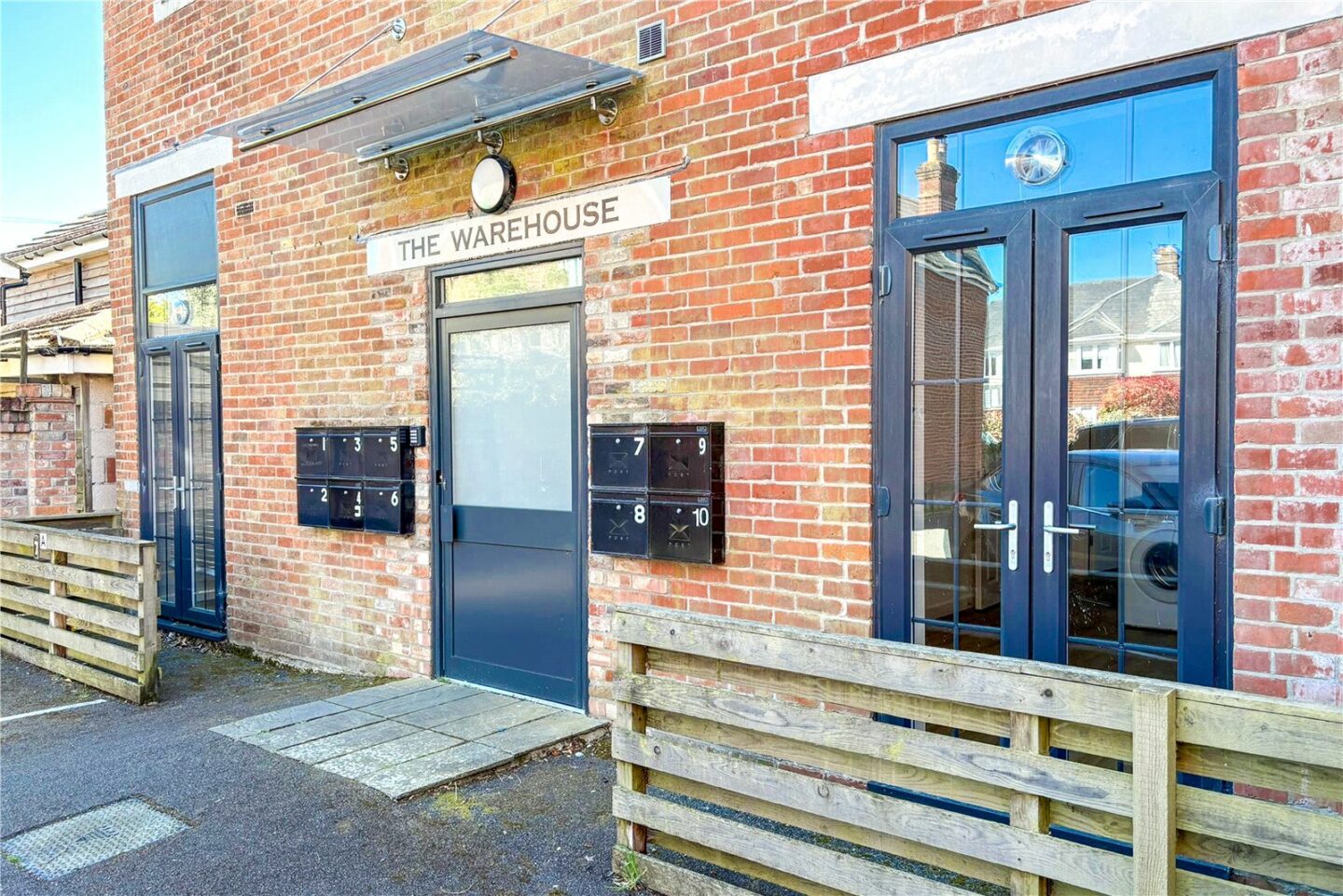 Western Road, Lymington, Hampshire, SO41 9HJ