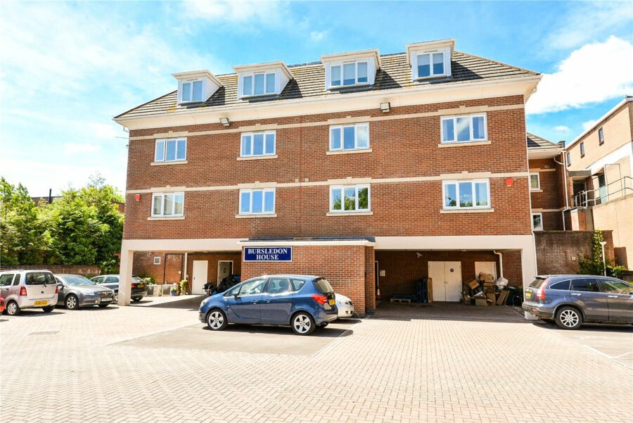 Station Road, New Milton, Hampshire, BH25 6HT