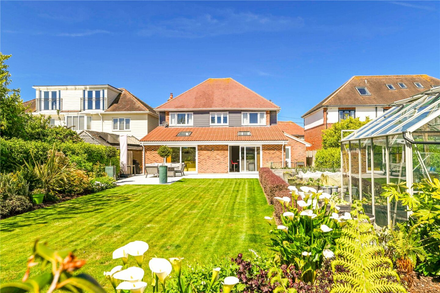 Beach Avenue, Barton on Sea, New Milton, Hampshire, BH25 7EH