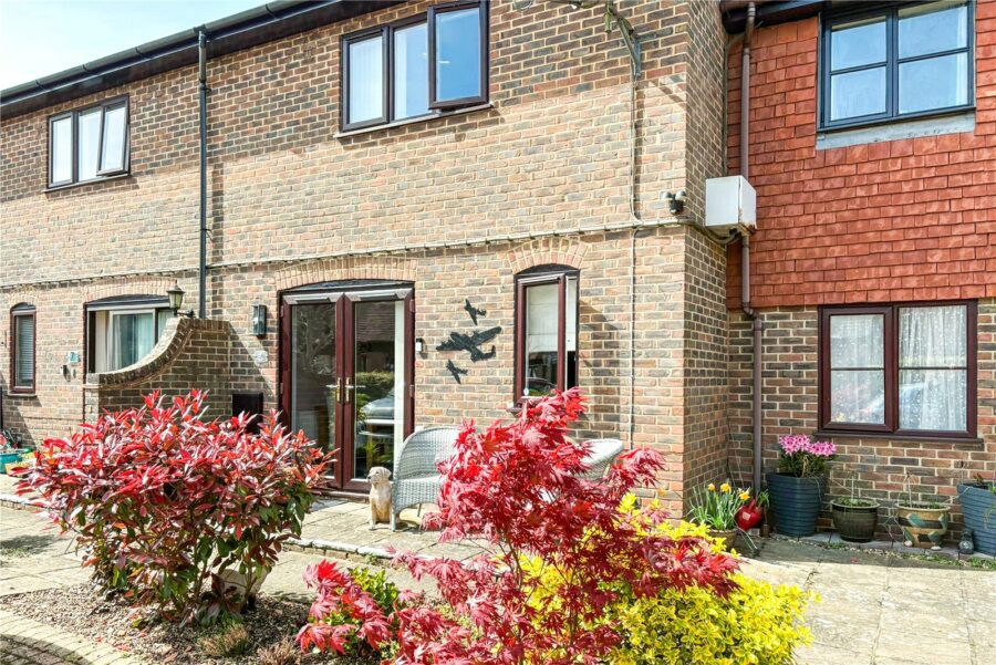Fernhill Lane, New Milton, Hampshire, BH25 5ST