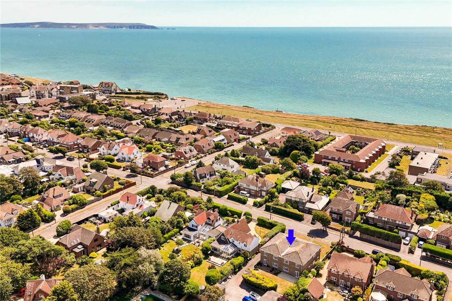 Barton Wood Road, Barton on Sea, New Milton, Hampshire, BH25 7NN