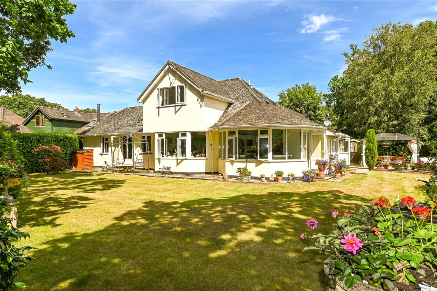 Meadow Road, New Milton, Hampshire, BH25 5HR