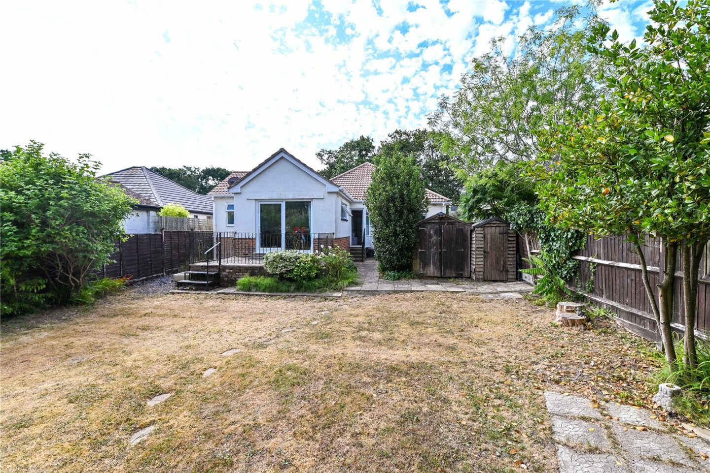 Manor Road, New Milton, Hampshire, BH25 5EL