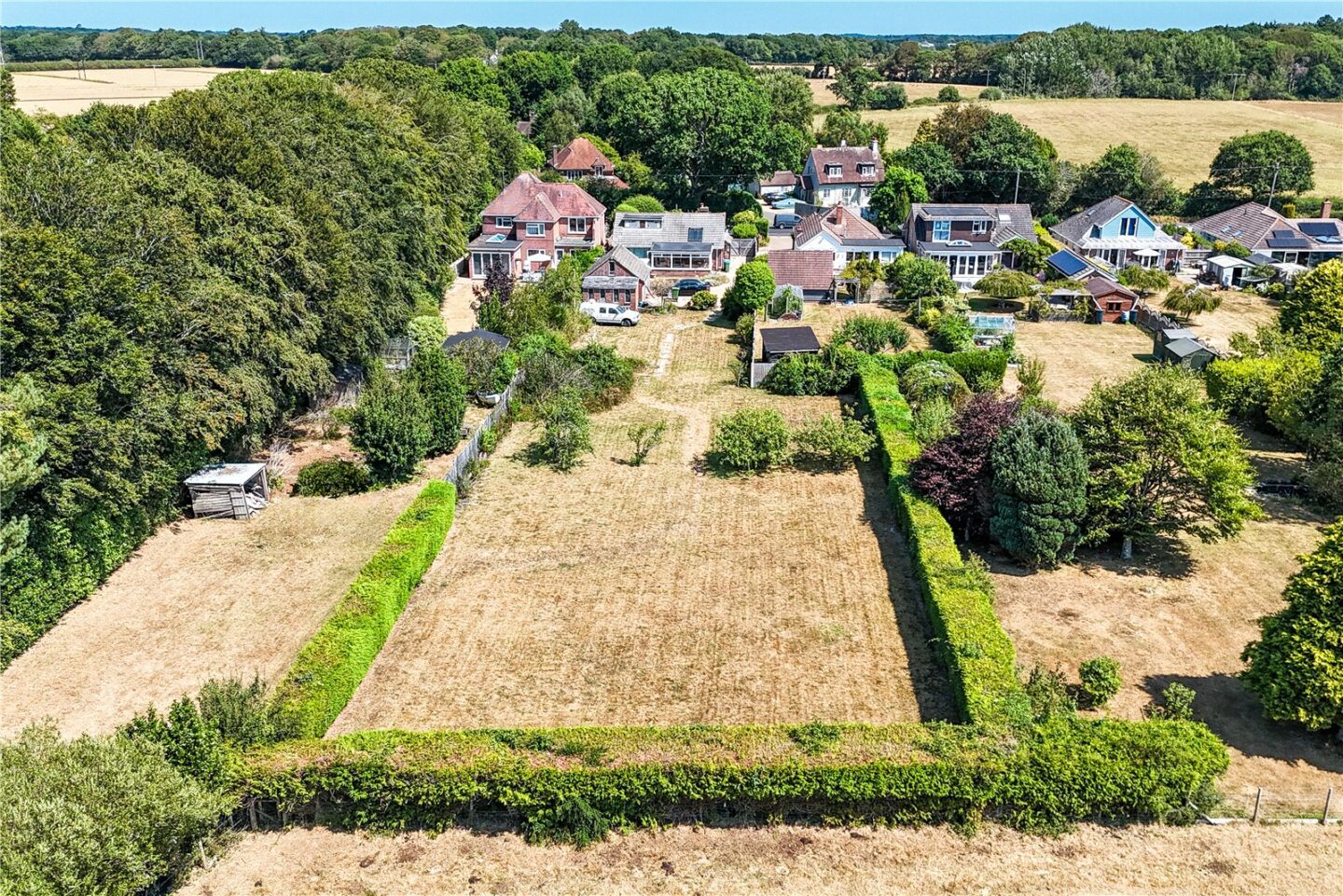 Everton Road, Hordle, Lymington, Hampshire, SO41 0HE