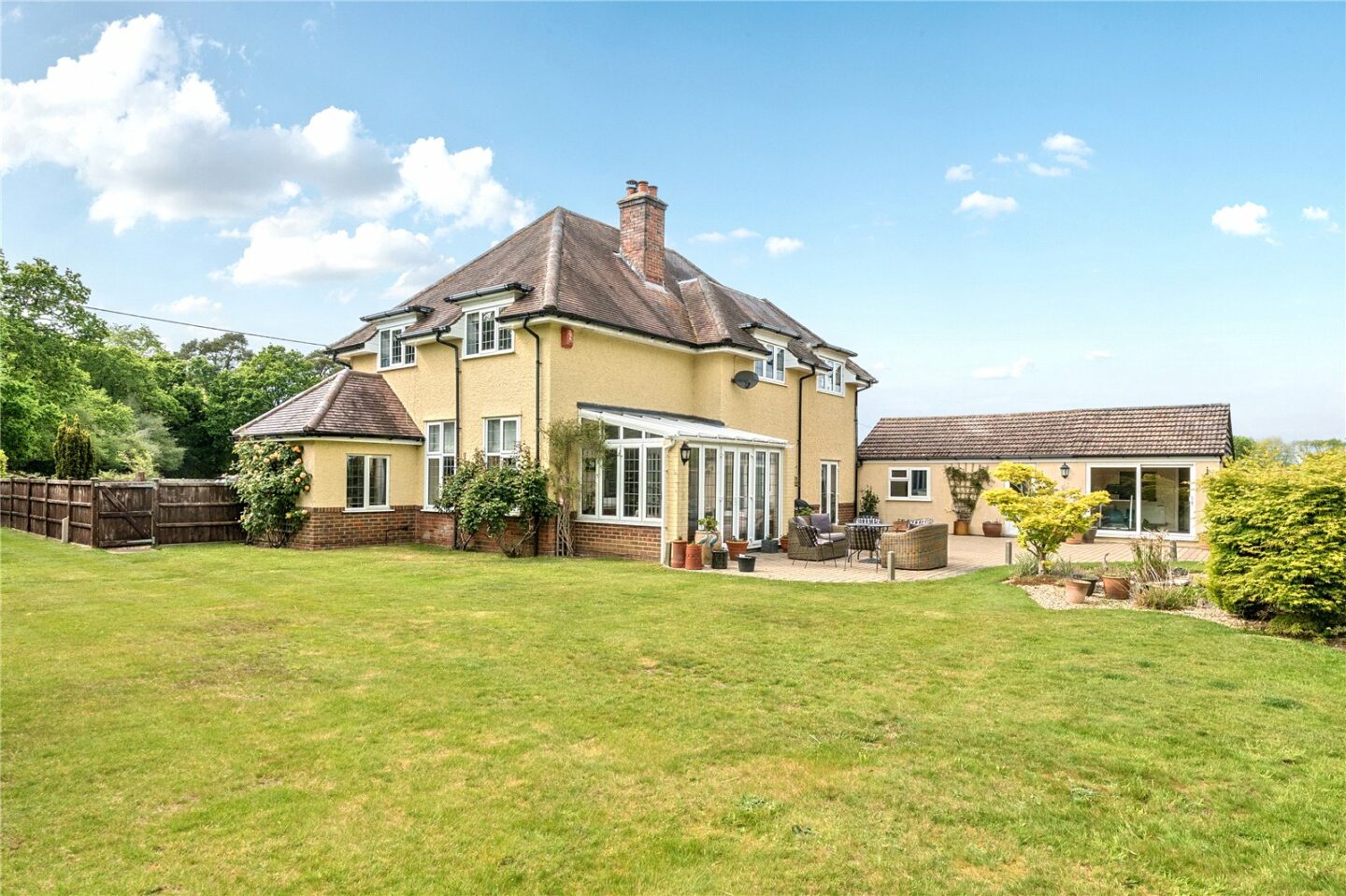 Wootton Farm Road, Wootton, New Milton, Hampshire, BH25 5TS