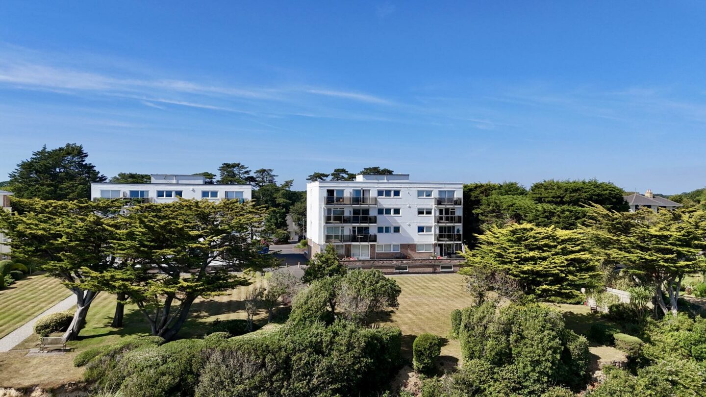 Wharncliffe Road, Highcliffe on Sea