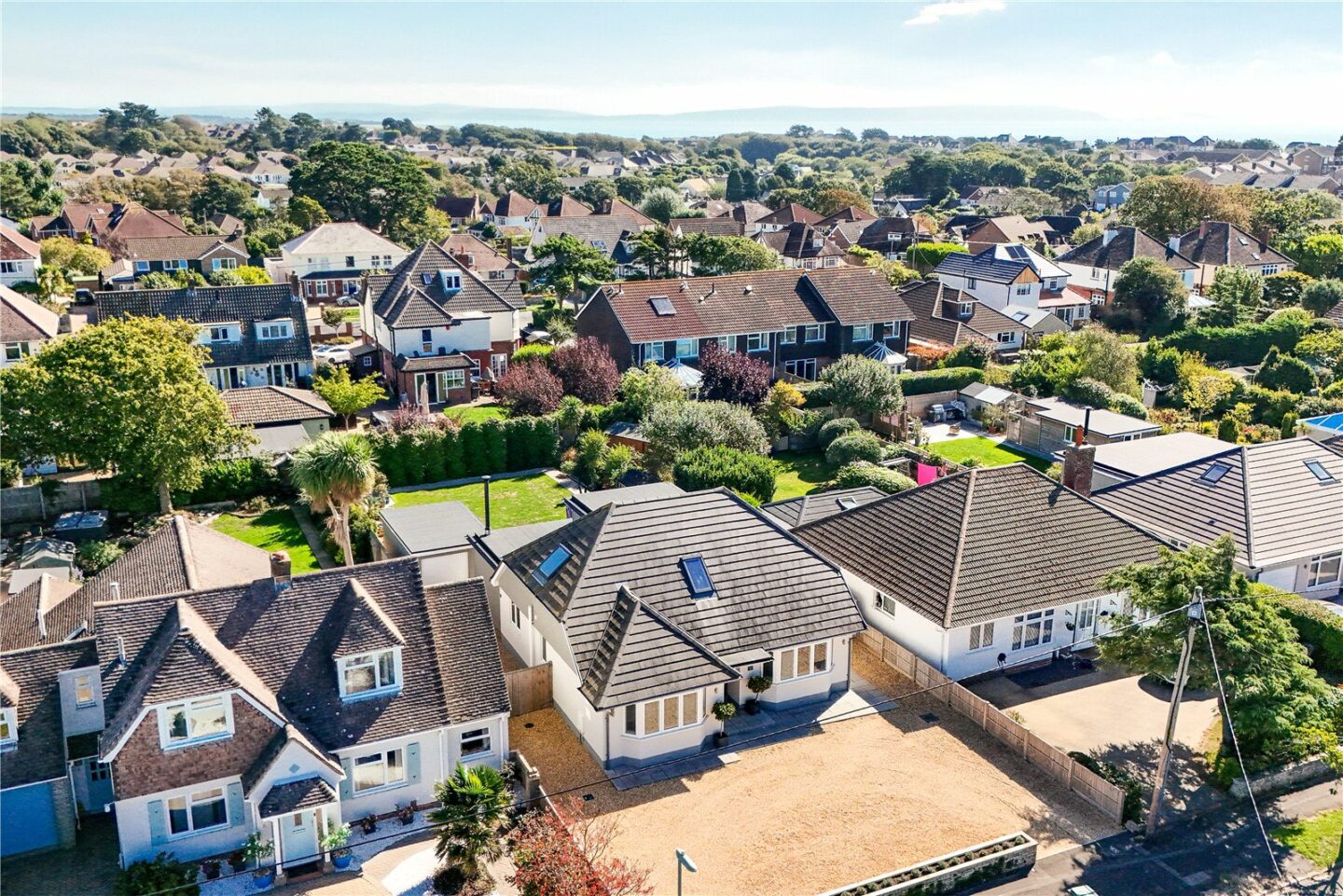 Barton Drive, Barton on Sea, New Milton, Hampshire, BH25 7JJ