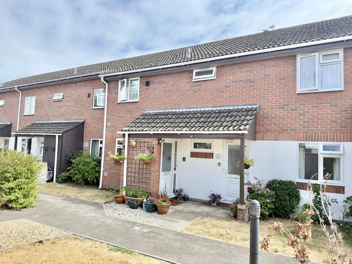 Sopwith Close, Friars Cliff