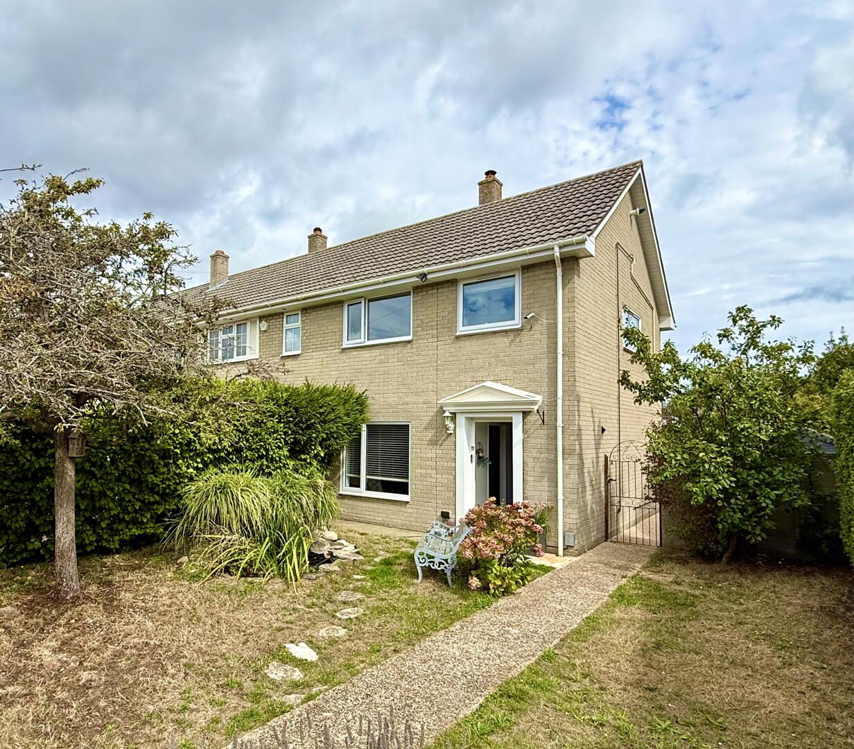 Meadowlands, Mudeford
