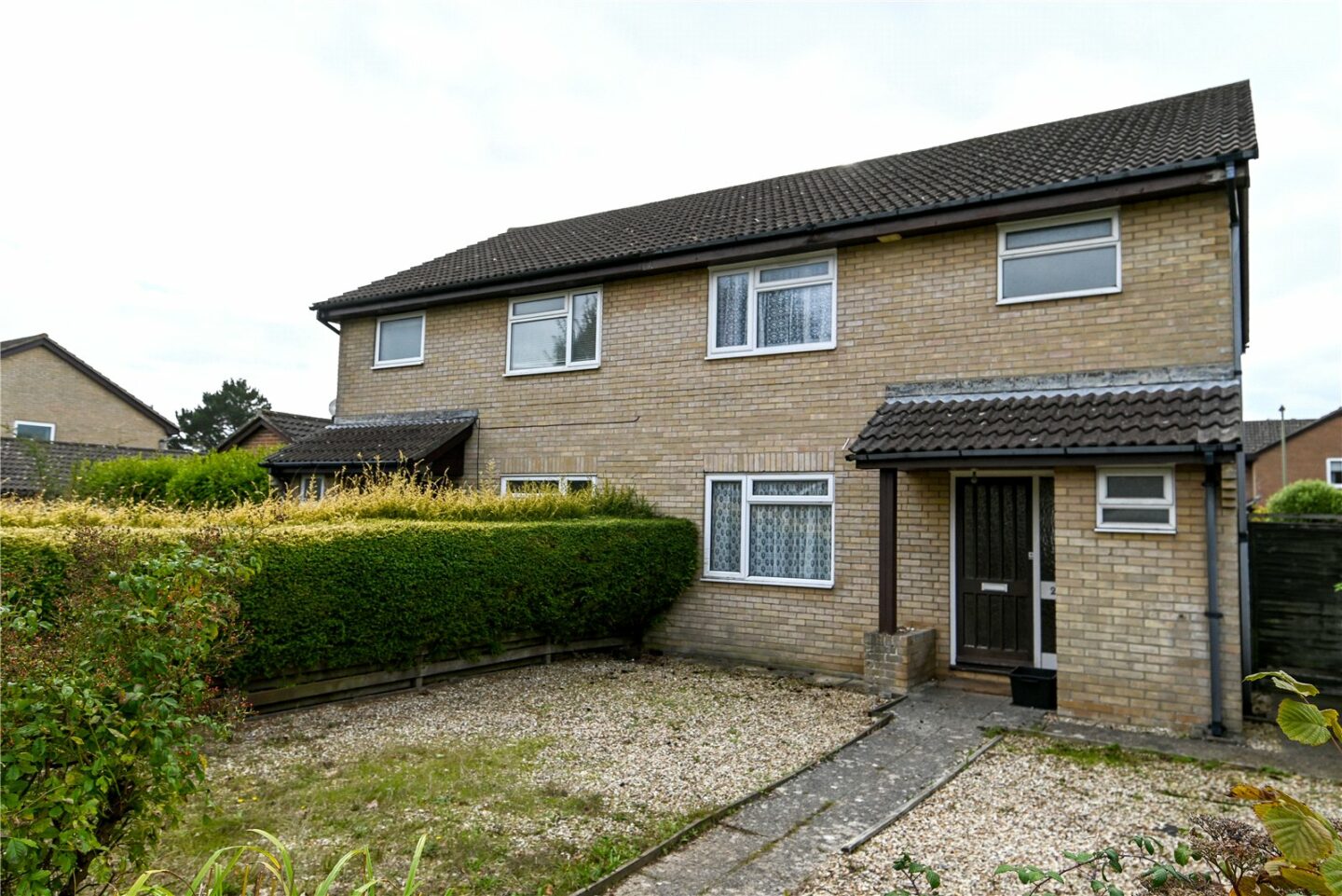 Oak Gardens, Everton, Lymington, Hampshire, SO41 0ZF
