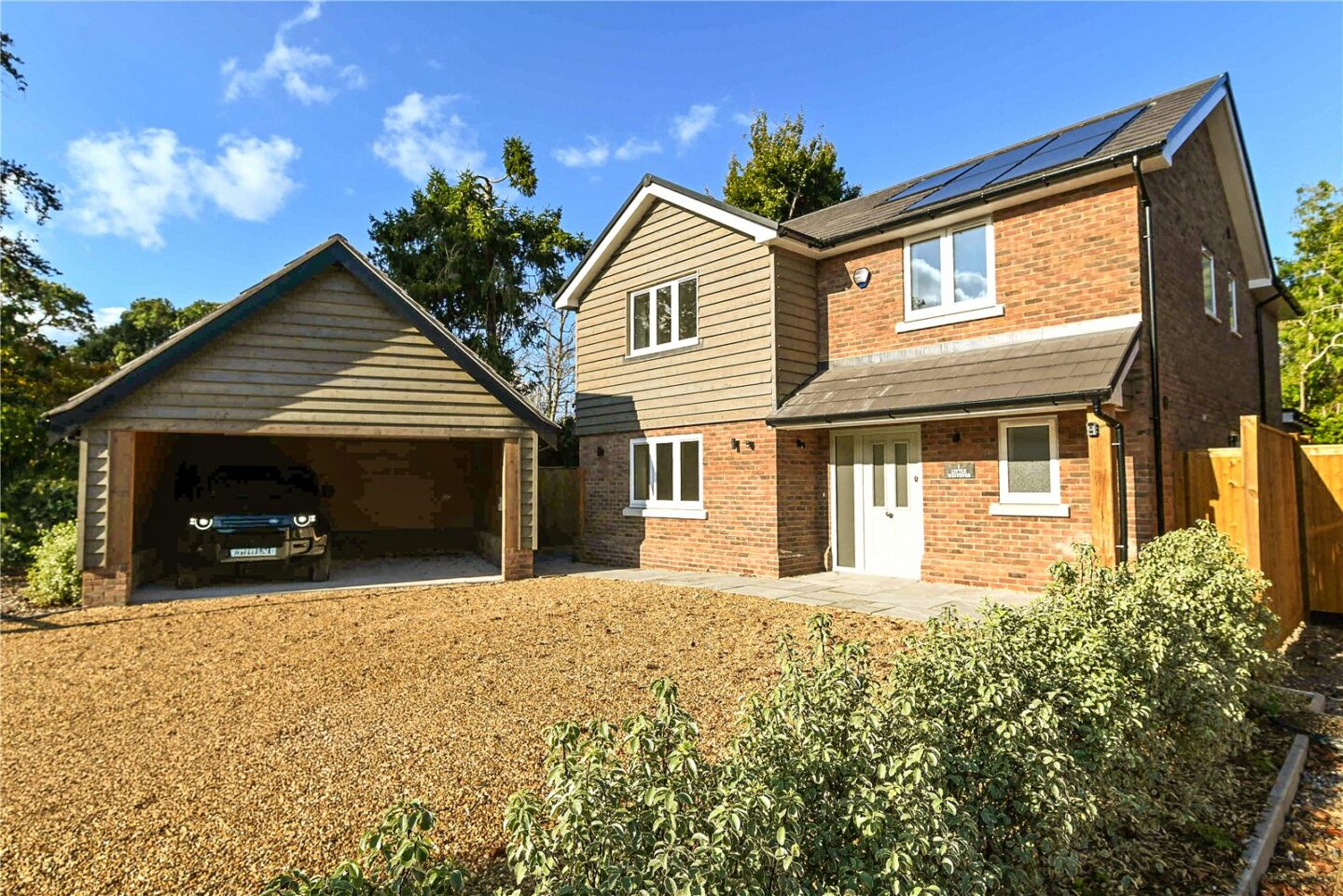 Grange Close, Everton, Lymington, Hampshire, SO41 0TY