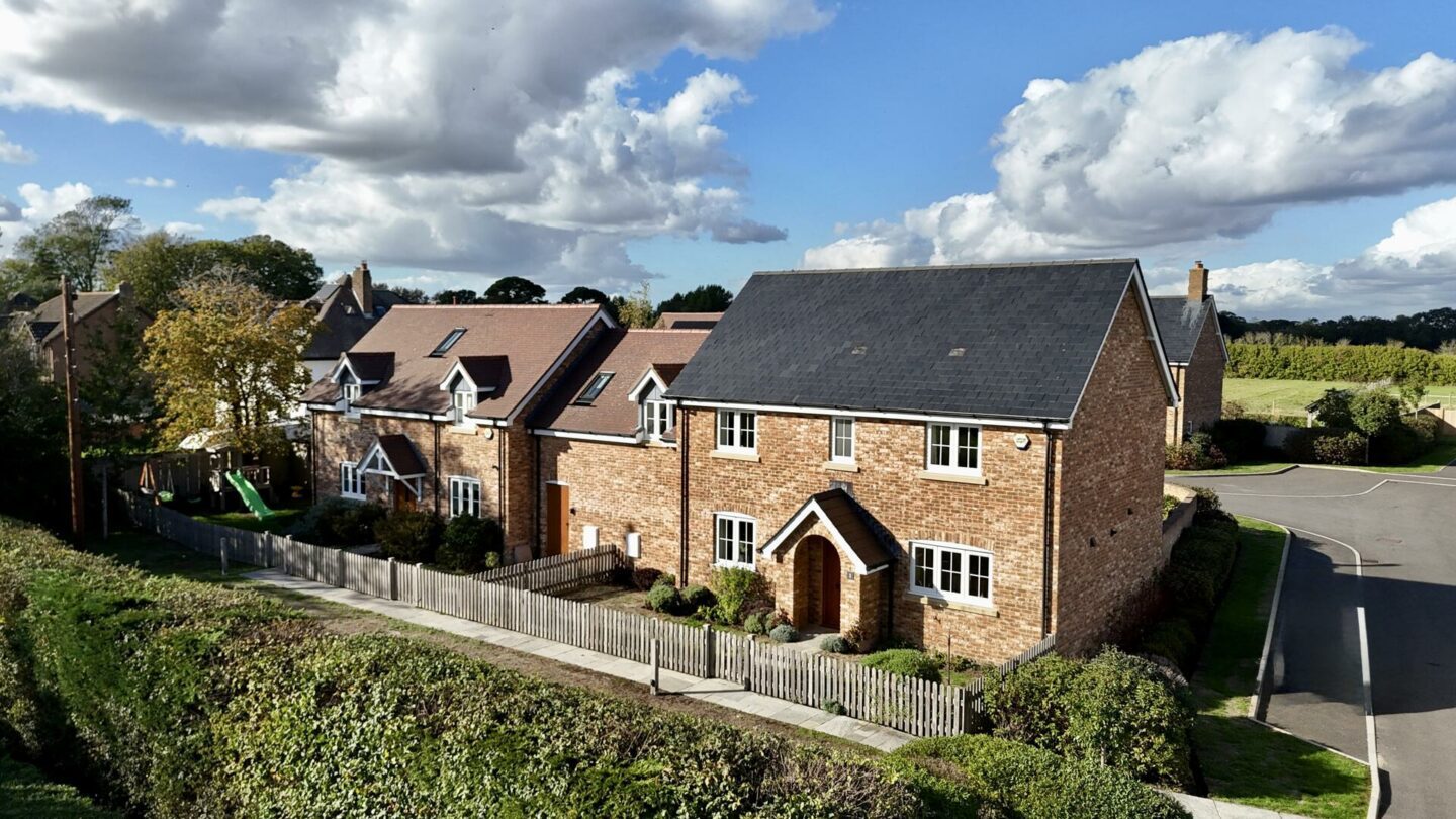 Homestead Close, Burton